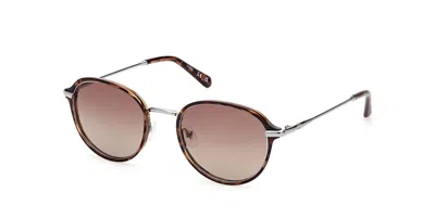 Guess Gu00068 52h In Neutral