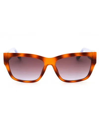Guess Gu00105 Sunglasses In Blonde Havana / Gradient Brown