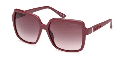 Guess Gu00157 69f In Burgundy