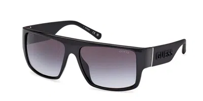 Guess Gu00165 01b Occhiali Da Sole Neri Per Uomo In Black