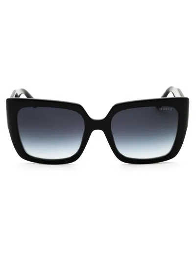 Guess Gu00200 Sunglasses In 01b - Shiny Black  / Gradient Smoke