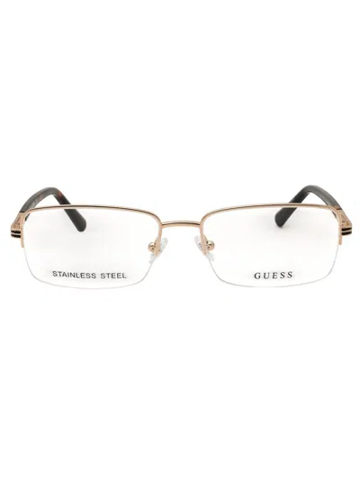Guess Gu50044 Eyeglasses In Brown