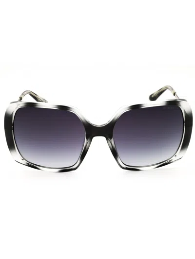 Guess Gu7780 Sunglasses In Grey/other / Gradient Smoke