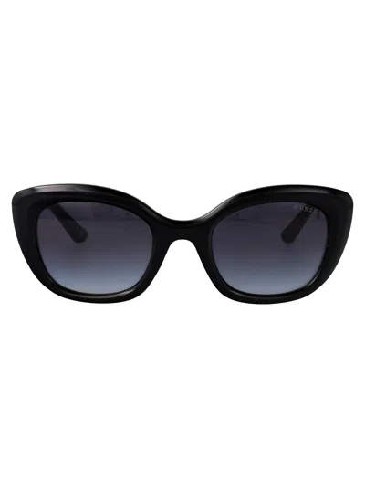 Guess Gu7845 Sunglasses In Black