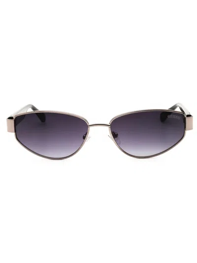 Guess Gu8258 Sunglasses In Gold / Green