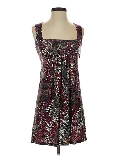 Pre-owned Guess Jeans Casual Dress In Burgundy