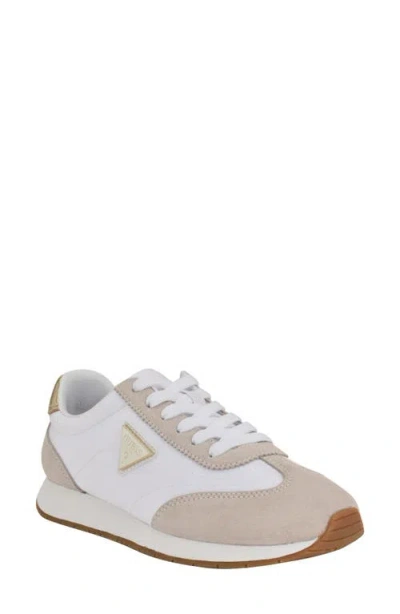 Guess Joggin 2 Low Top Sneaker In White/beige