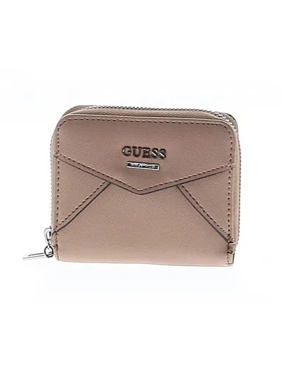 Pre-owned Guess Leather Wallet In Tan