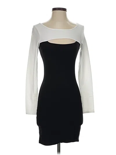 Pre-owned Guess Long Sleeve Top Ivory Keyhole Neckline Tops