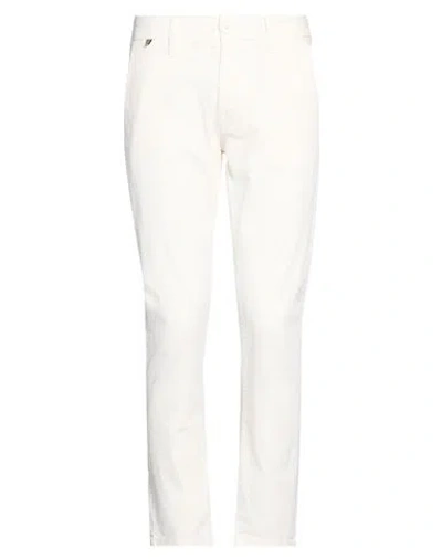 Guess Man Pants White Size 31w-30l Cotton, Elastane In Neutral