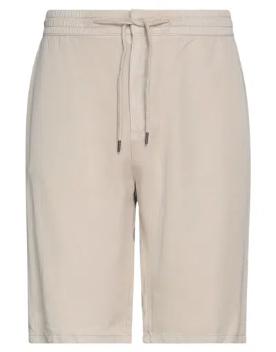 Guess Man Shorts & Bermuda Shorts Beige Size 28 Tencel Lyocell