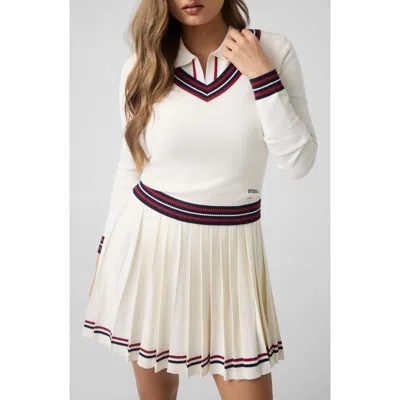 Guess Marilyn V-neck Sweater In White