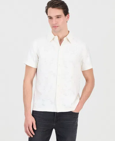 Guess Men's Alden Clip Jacquard Short-sleeve Woven Button-front Shirt In White