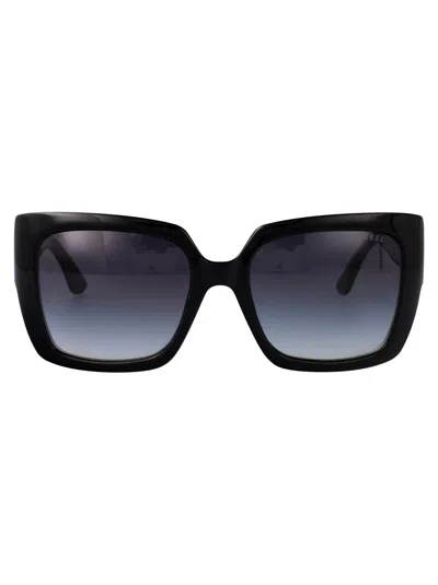Guess Nero Lucido / Fumo Grad Injectate Sunglasses