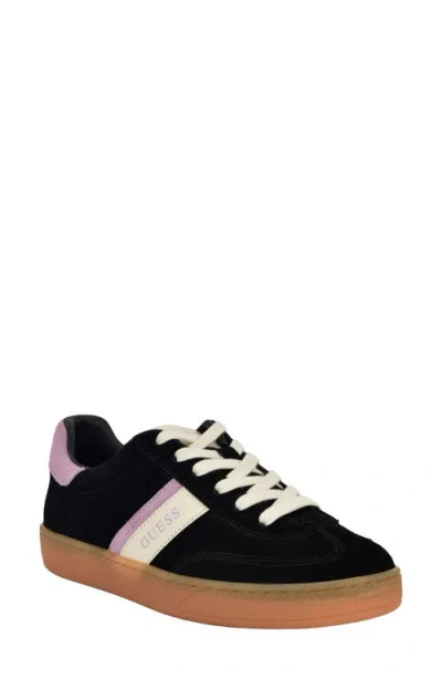 Guess Nolinas Sneaker In Black