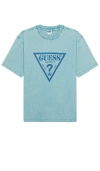 GUESS ORIGINALS VINTAGE TRIANGLE TEE