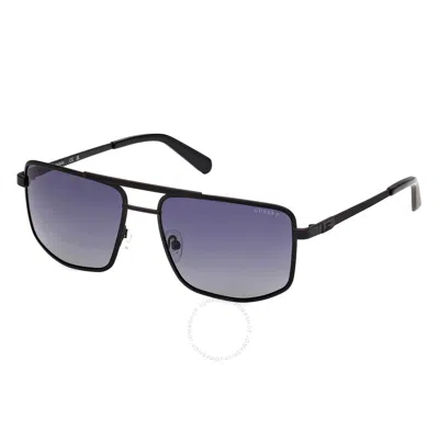 GUESS GUESS POLARIZED SMOKE NAVIGATOR MEN'S SUNGLASSES GU00208 02D 57
