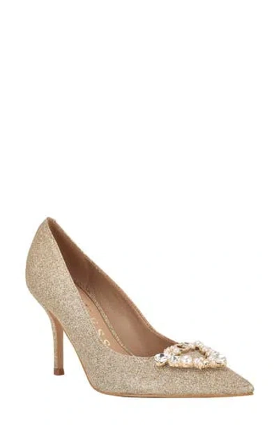 Guess Prinsen 2 Tweed Pump In Gold