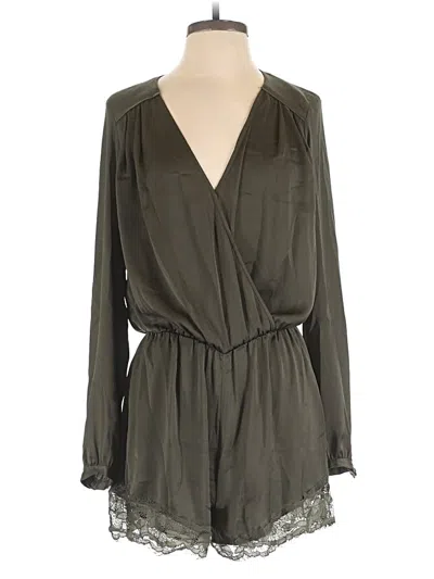 Pre-owned Guess Romper In Green