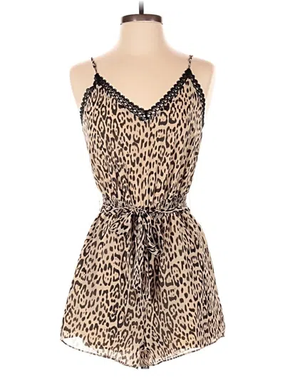 Pre-owned Guess Romper In Tan