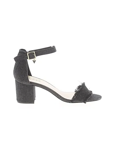 Pre-owned Guess Sandals In Black