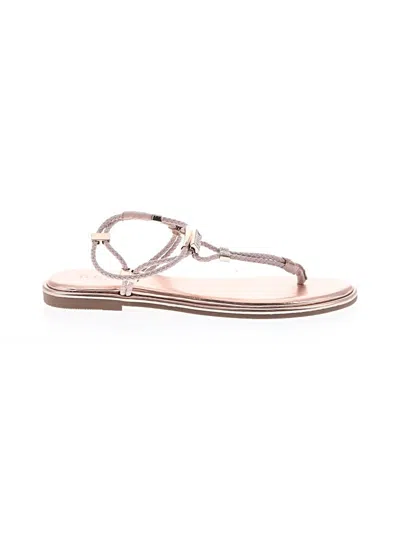 Pre-owned Guess Sandals In Gold