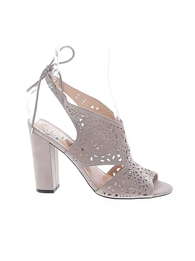 Pre-owned Guess Sandals In Gray