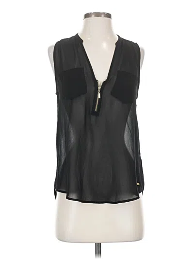Pre-owned Guess Sleeveless Blouse In Black