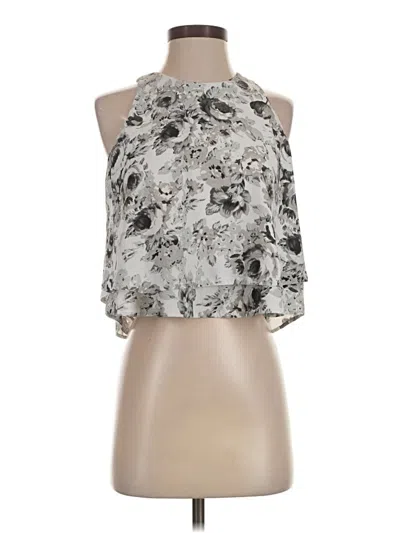 Pre-owned Guess Sleeveless Blouse In Silver