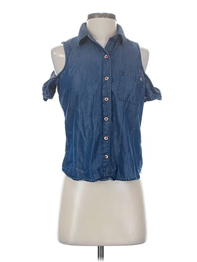 Pre-owned Guess Sleeveless Button Down Shirt In Blue