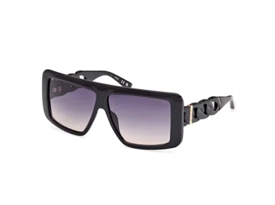 Guess Smoke Gradient Rectangular Ladies Sunglasses Gu00109 01b 60 In Black