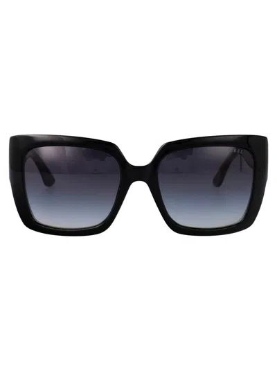 Guess Sunglasses In Black
