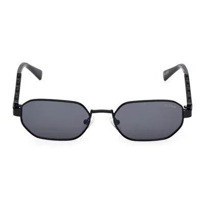 Guess Sunglasses In Black