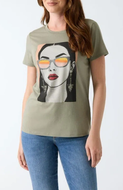 Guess Sunglasses Mood Crewneck T-shirt In Green