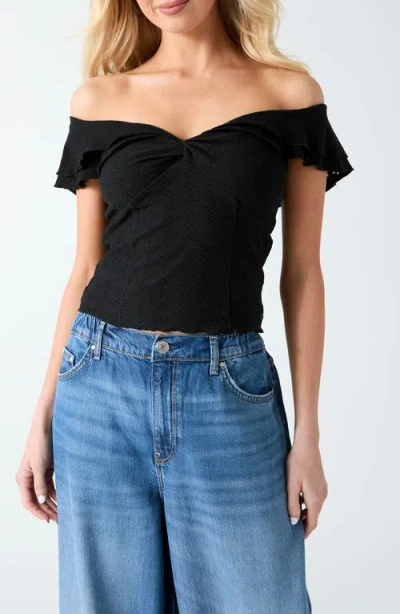 Guess Teodolinda Off The Shoulder Top In Black