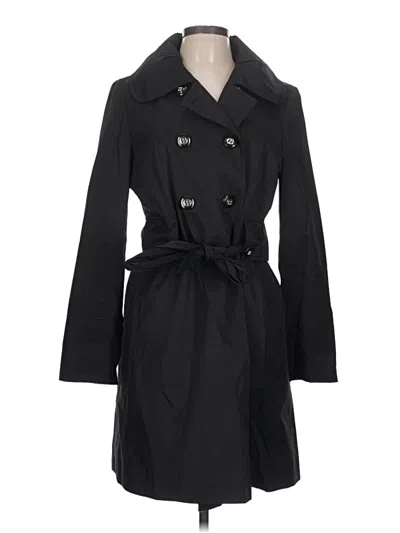 Pre-owned Guess Trenchcoat In Black