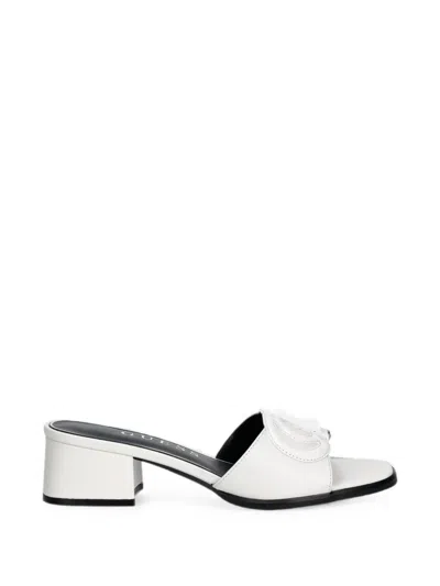 Guess Usa Cerinna Logo-patch Block-heel Sandals In White