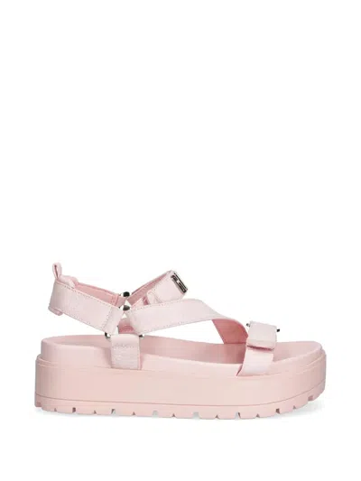 Guess Usa Fetta Logo-plaque Sandals In Pink