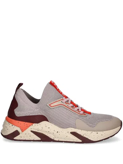 Guess Usa Gaxtin Sneakers In Neutrals