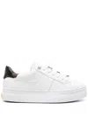 Guess Usa Giella Logo-charms Sneakers In Weiss