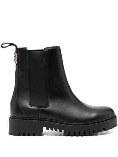 Guess Usa Logo-plaque Elastic-sided Chelsea Boots In Black