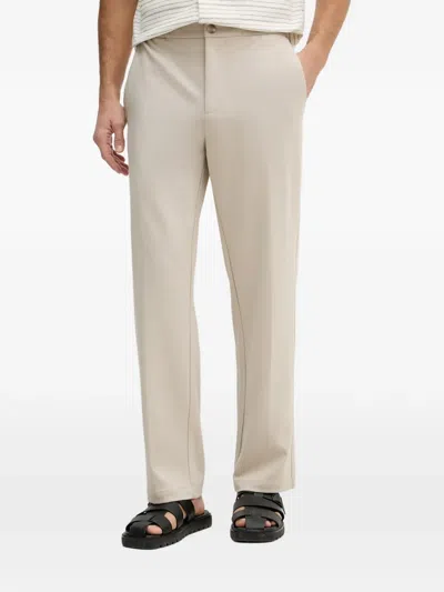 Guess Usa Logo-plaque Straight-leg Trousers In White