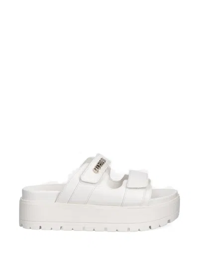 Guess Usa Logo-plaque Touch-strap Slides In Multi