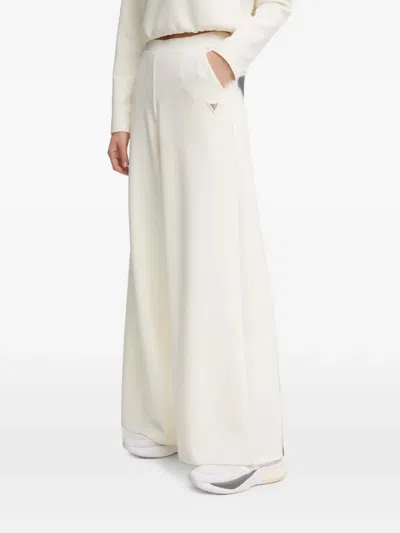 Guess Usa Logo-plaque Wide-leg Trousers In White