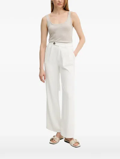 Guess Usa Metallic-effect Scoop-neck Tank Top In White
