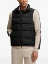 Guess Usa Padded Logo-plaque Gilet In Black