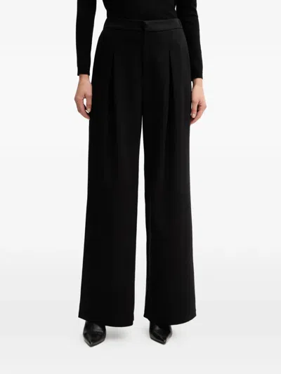 Guess Usa Pleated Trousers In Black