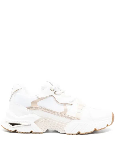 Guess Usa Runner Carrli Sneakers In White