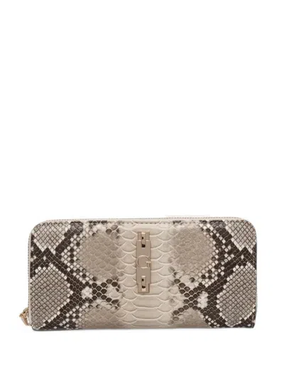 Guess Usa Yvonne Maxi Wallet In Brown