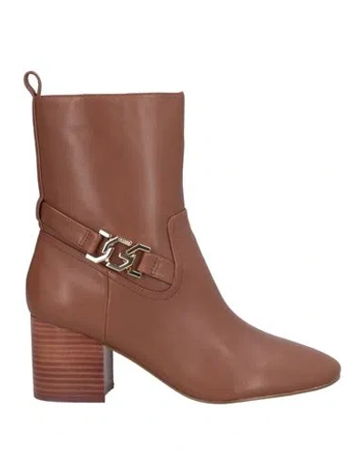 Guess Woman Ankle Boots Light Brown Size 9 Soft Leather In Beige